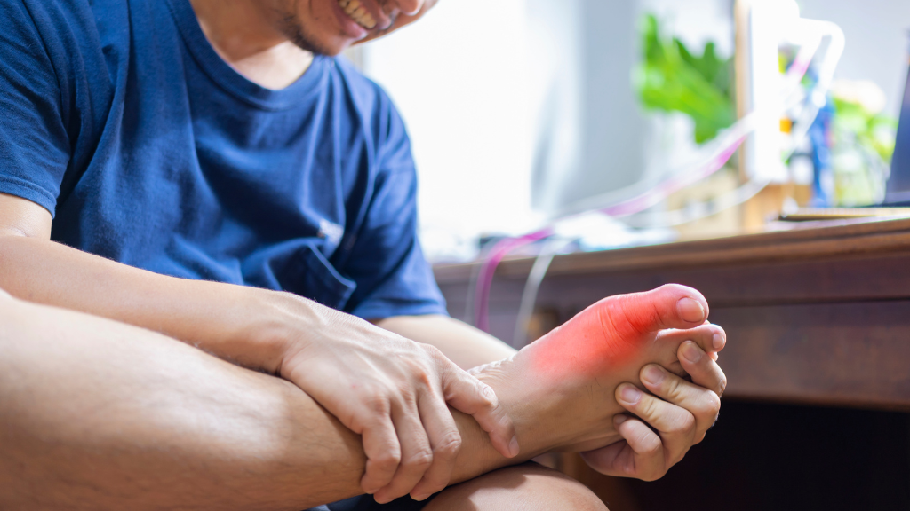 چه زمانی عمل آرتروز شست پا ضروری است؟